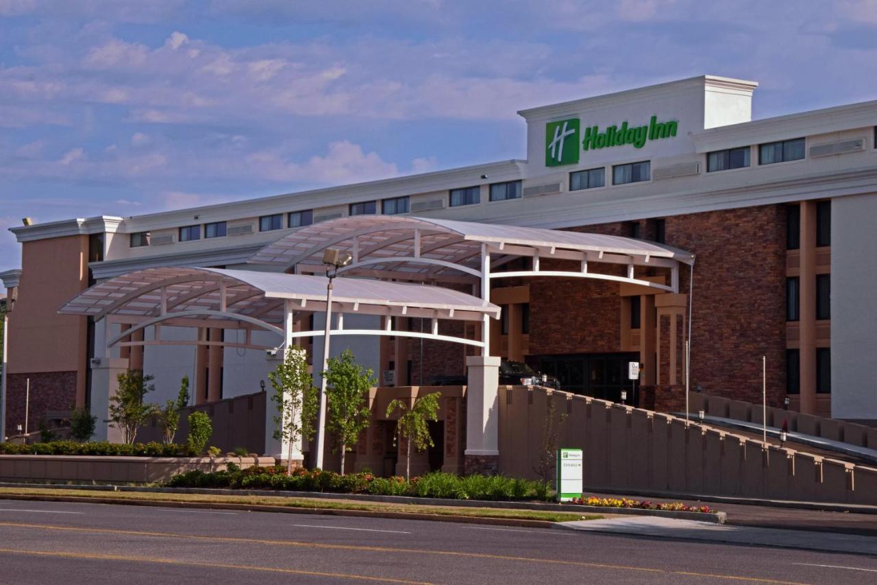 Clarion & Conference Center Airport